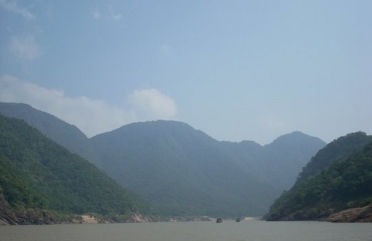 The Pictureaque Papikondalu Location In Godavari River