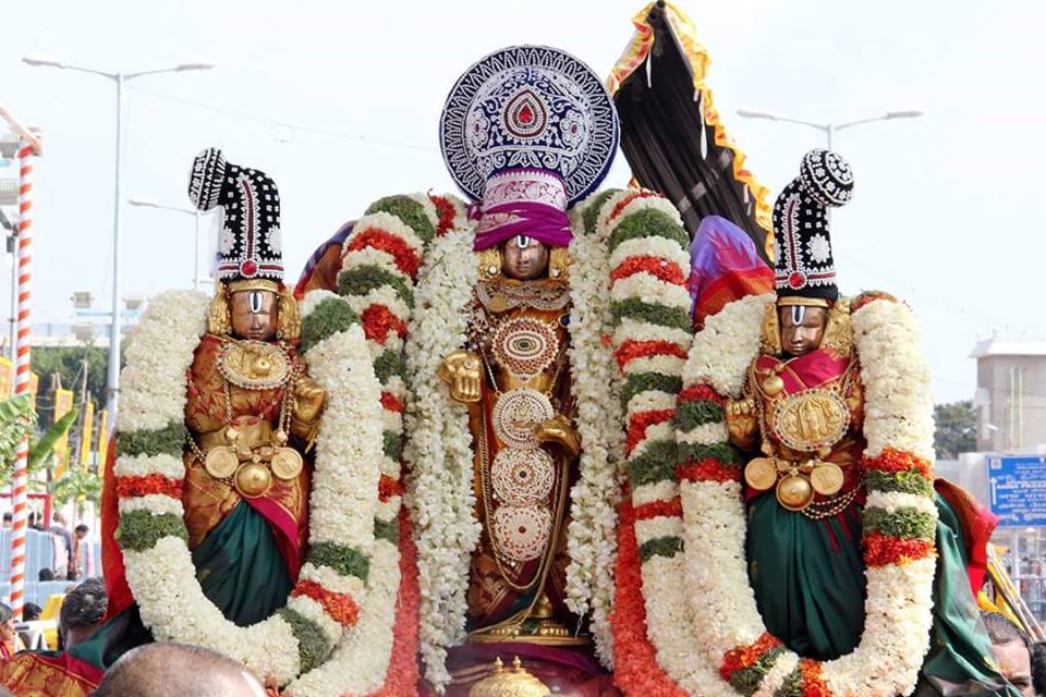 Stunning H D Images Of Lord Sri Venkateswara From Tirumala Brahmotsavams,2015
