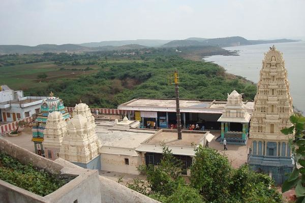 Vedadri Sri Lakshmi Narasimha Swamy Temple On The Banks Of River Krishna