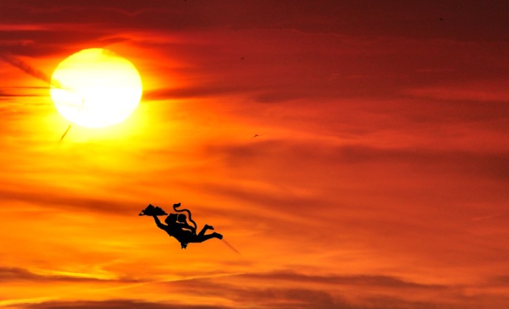 Amazing Lord Hanuman Flying