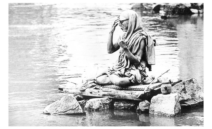 His Holiness The Maha Periyava Of Knachi Kamakoti Peetam