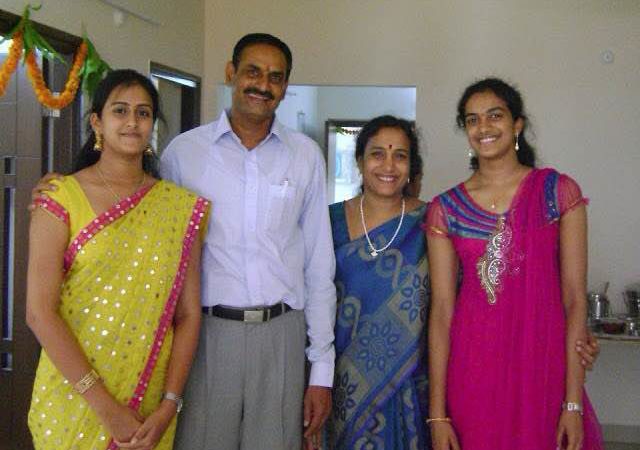 P V Sindhu With Her Family